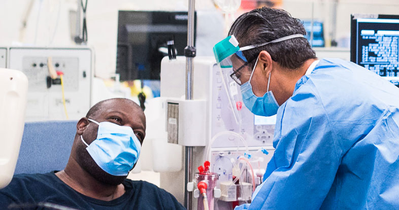 Patient and doctor having a discussion